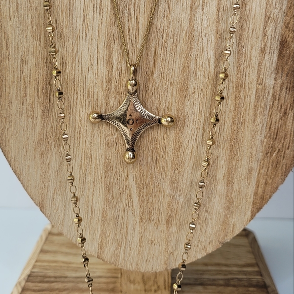 NWT Free People Route 66 layered necklace in Dark Green / Olive in Gold - Picture 4 of 9